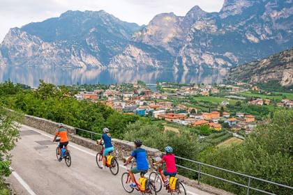 Cycling around Lake Garda